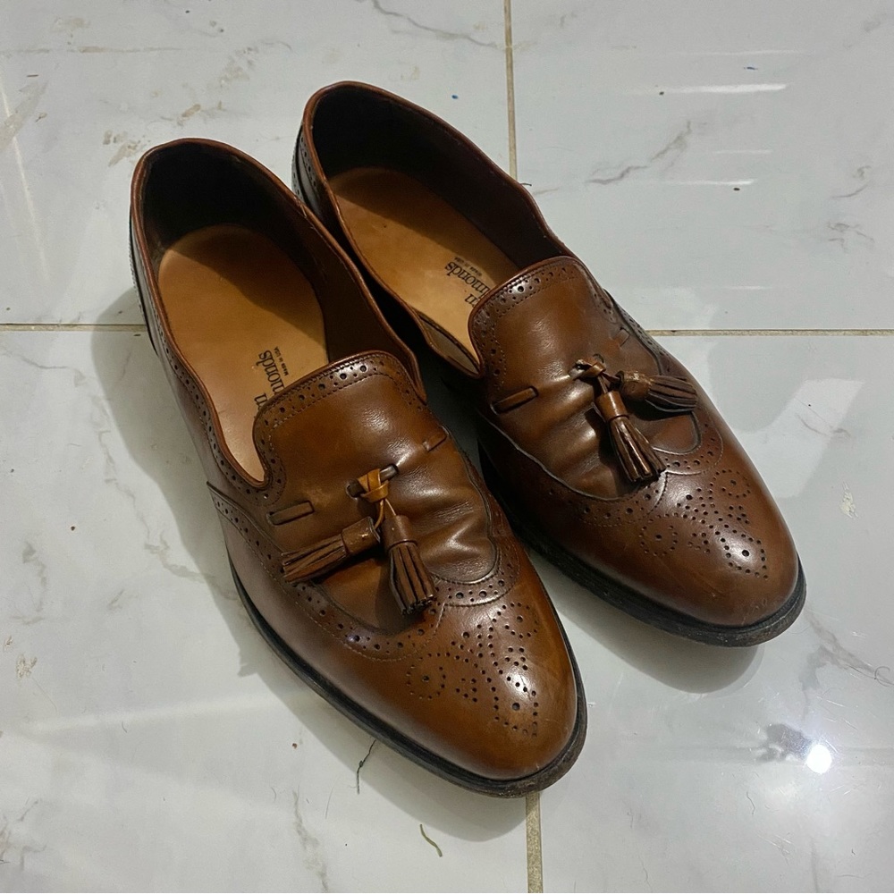 allen edmonds brown loafers